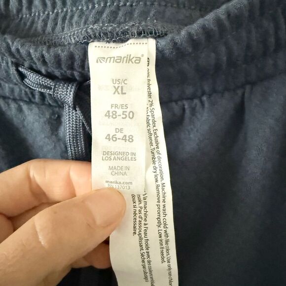 Marika Kali Short with Drawstring Waist in Partly Cloudy Blue Gray - Size XL - Picture 7 of 7